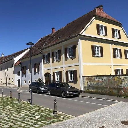 88-Qm-Weissburgunder-1-Og-Terrasse